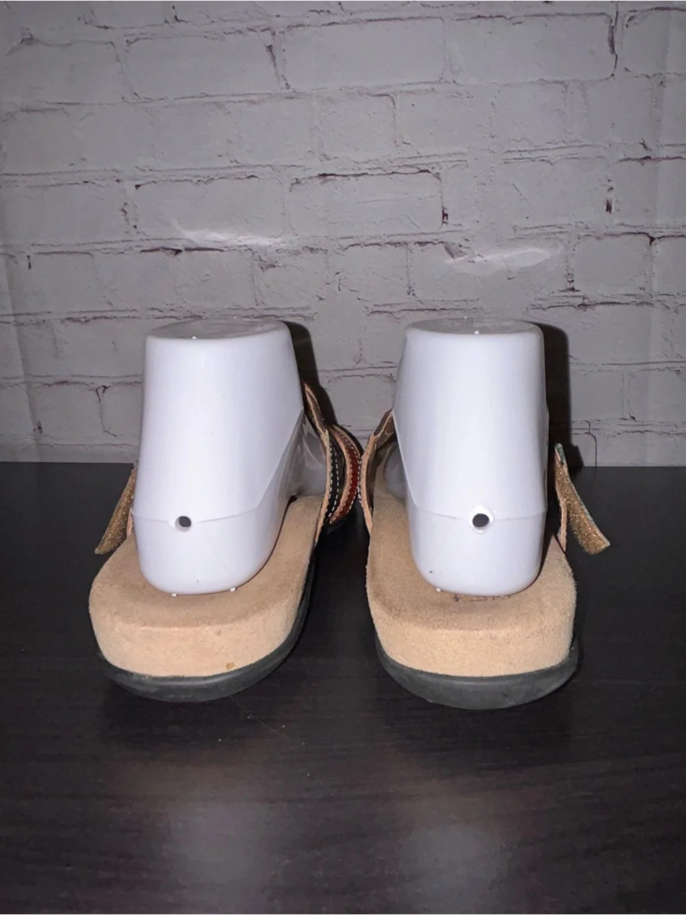 L'Artiste Glendora sandals women’s size 41/9